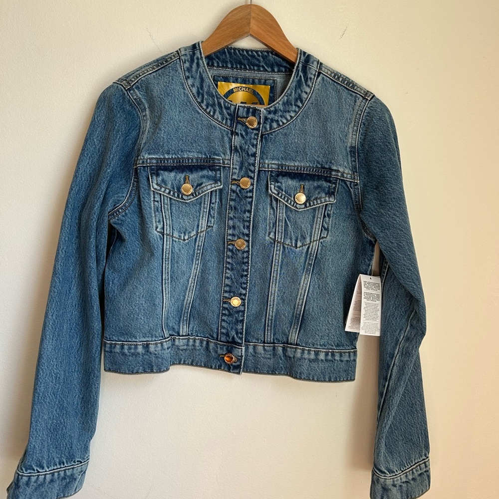 🌸Michael Kors Blue Cropped Denim Jacket with Classic Stitching🌸
